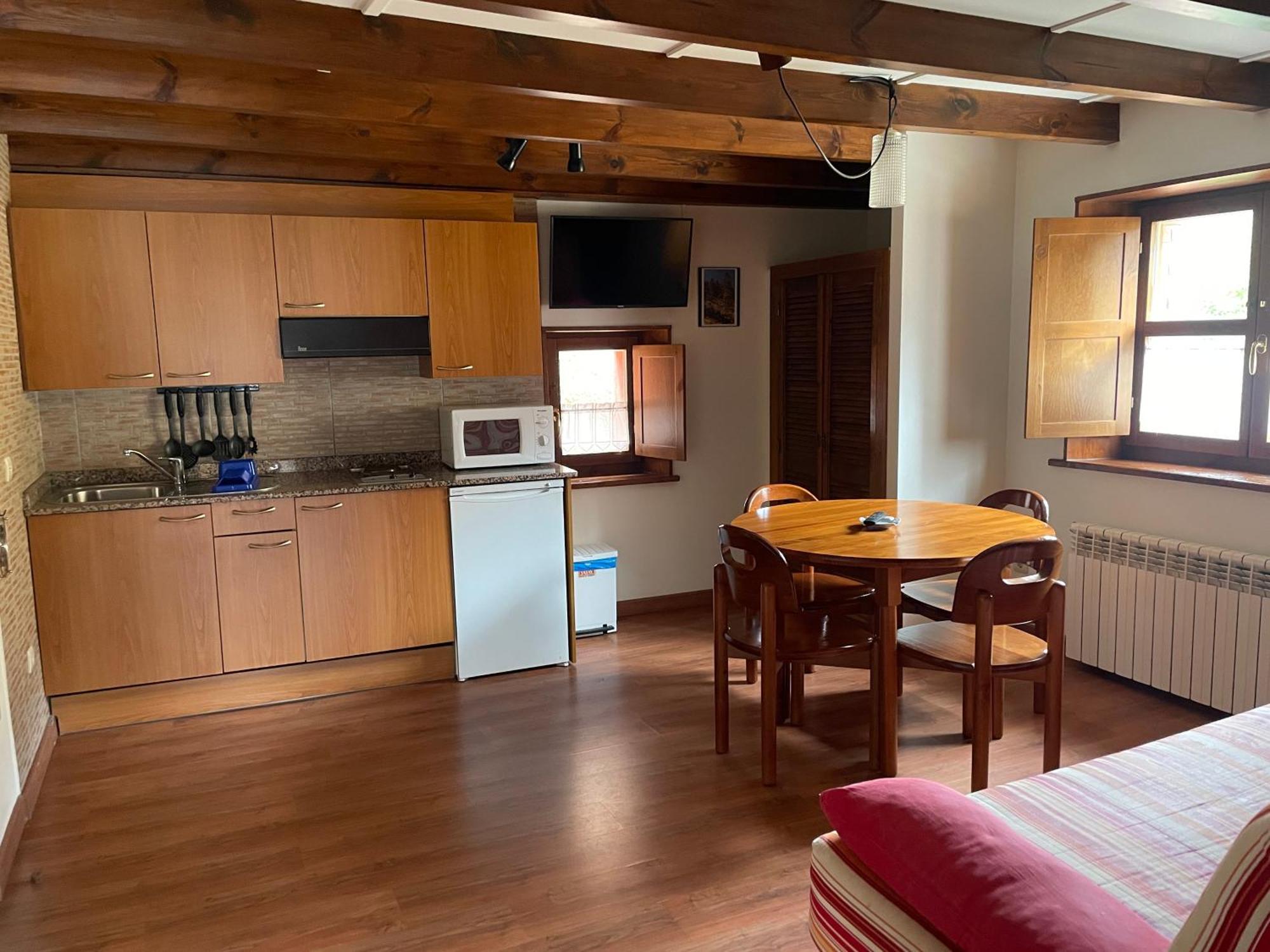 Villanueva de Pria Apartamentos El Cueto De Los Collado מראה חיצוני תמונה