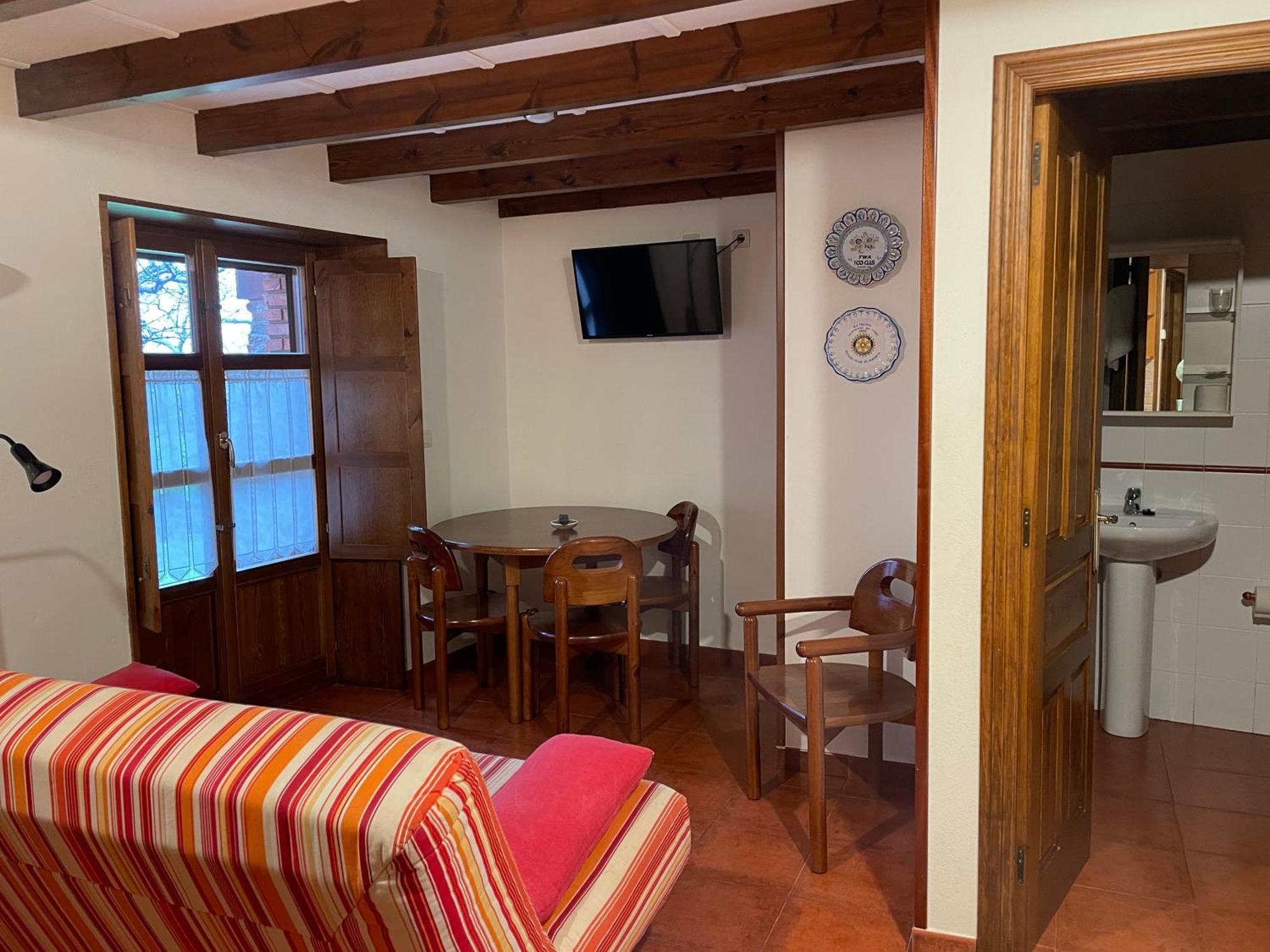 Villanueva de Pria Apartamentos El Cueto De Los Collado מראה חיצוני תמונה