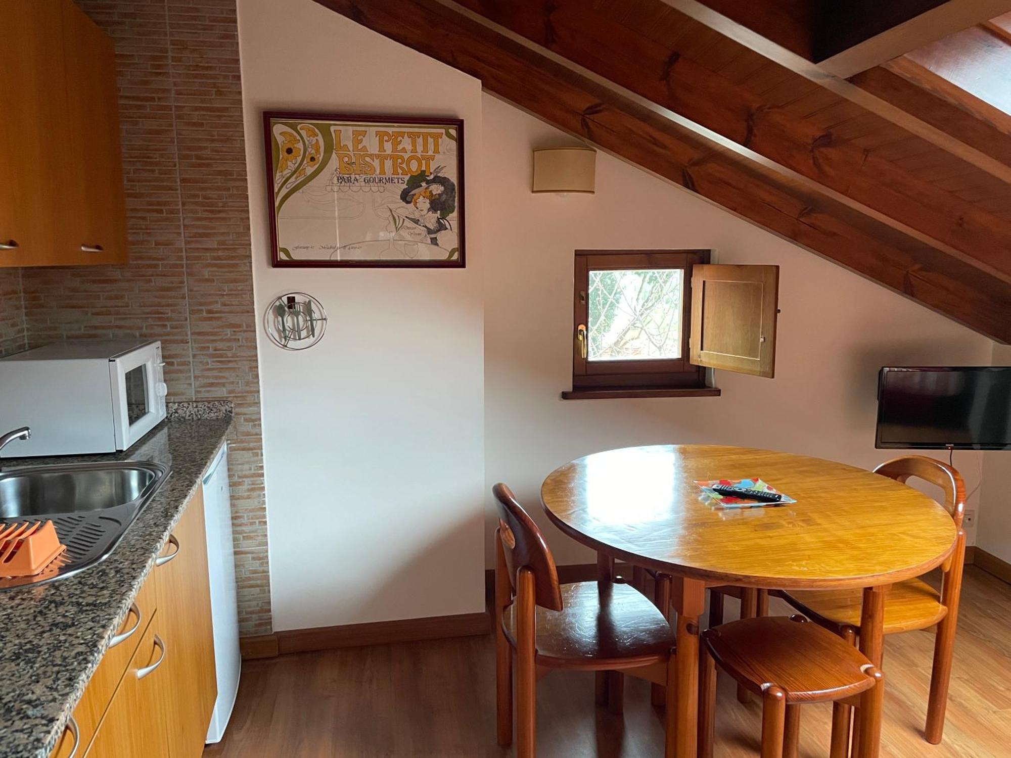 Villanueva de Pria Apartamentos El Cueto De Los Collado מראה חיצוני תמונה