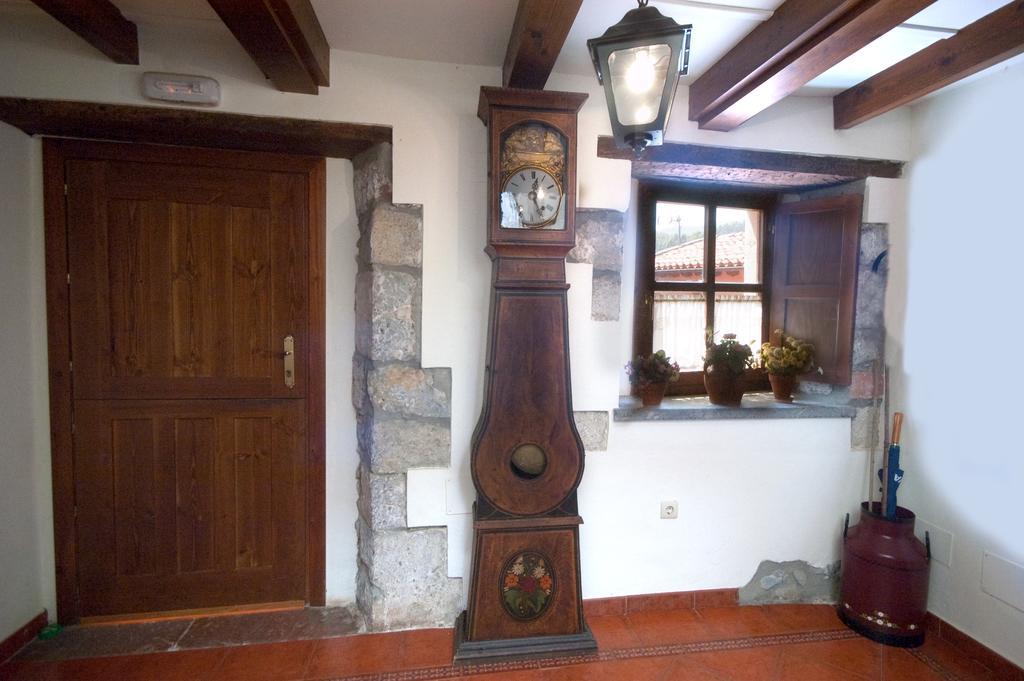 Villanueva de Pria Apartamentos El Cueto De Los Collado מראה חיצוני תמונה